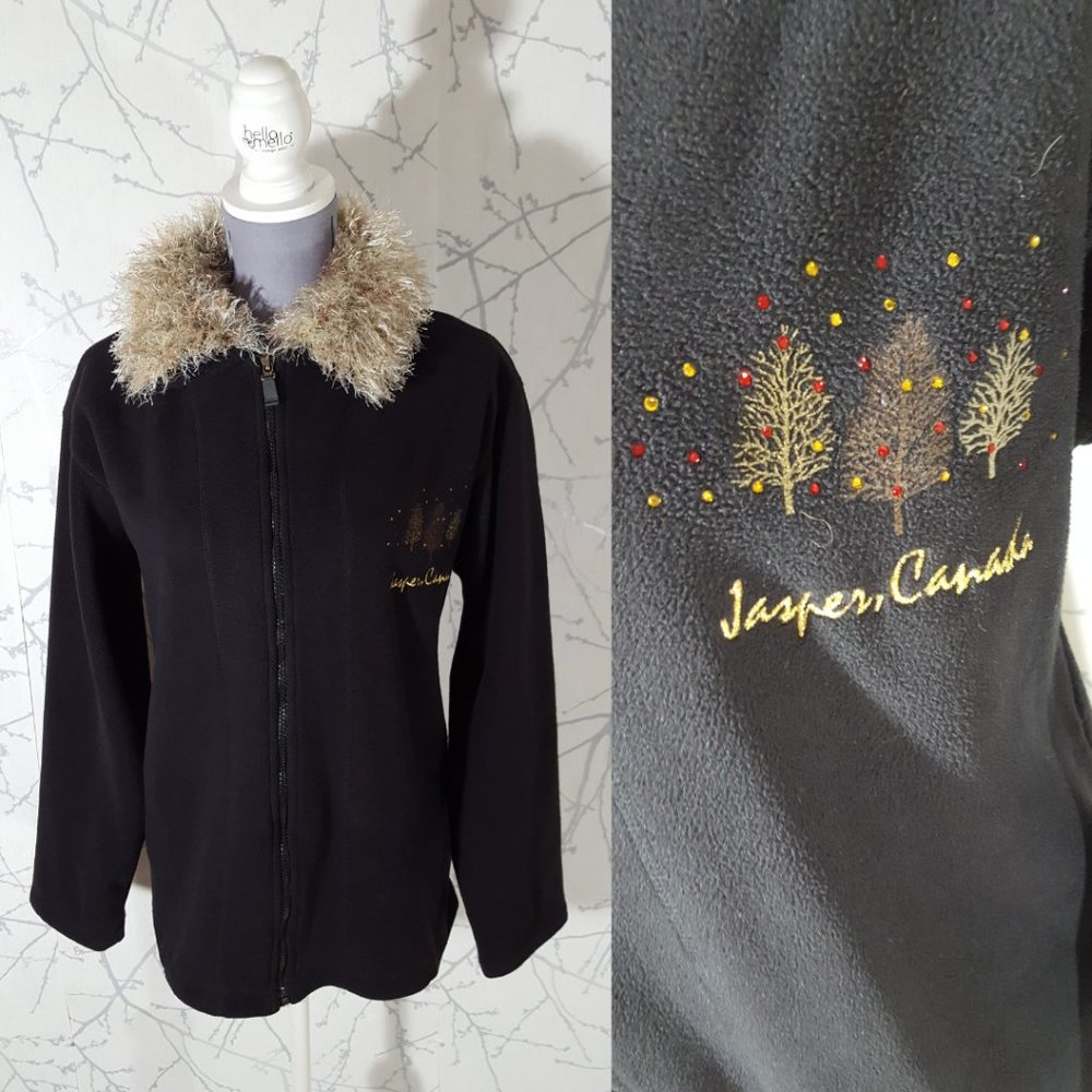 Cityscape Black Fleece Jasper Canada Embroidered Pullover w/ Faux Fur Collar